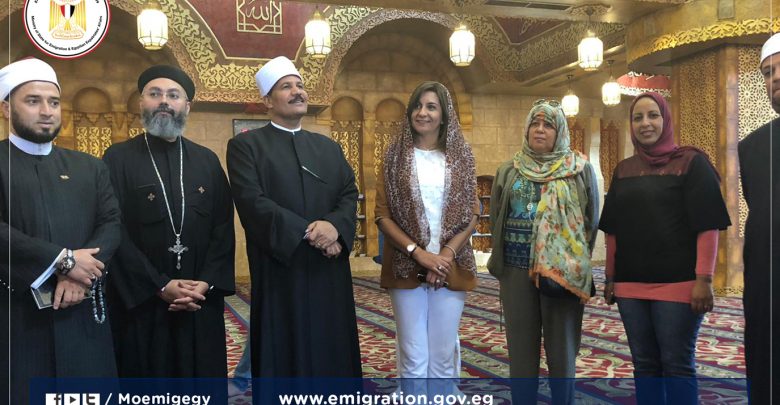 وزيرة الهجرة تزور مسجد الصحابة وكنيسة السمائيين